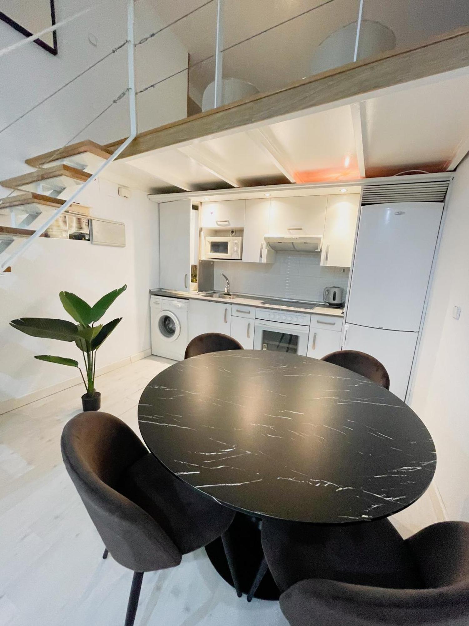 Ferienwohnung Carretas Duplex Interior Madrid Exterior foto